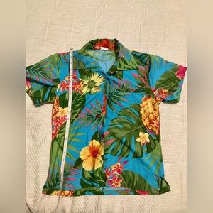 Vintage rayon Hawaiian shirt